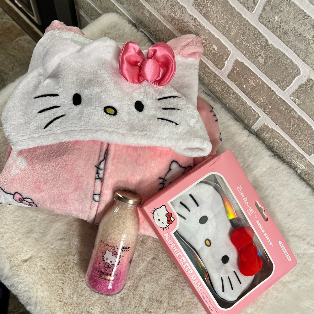 Hello Kitty Pink Onesie Bundle - image 1
